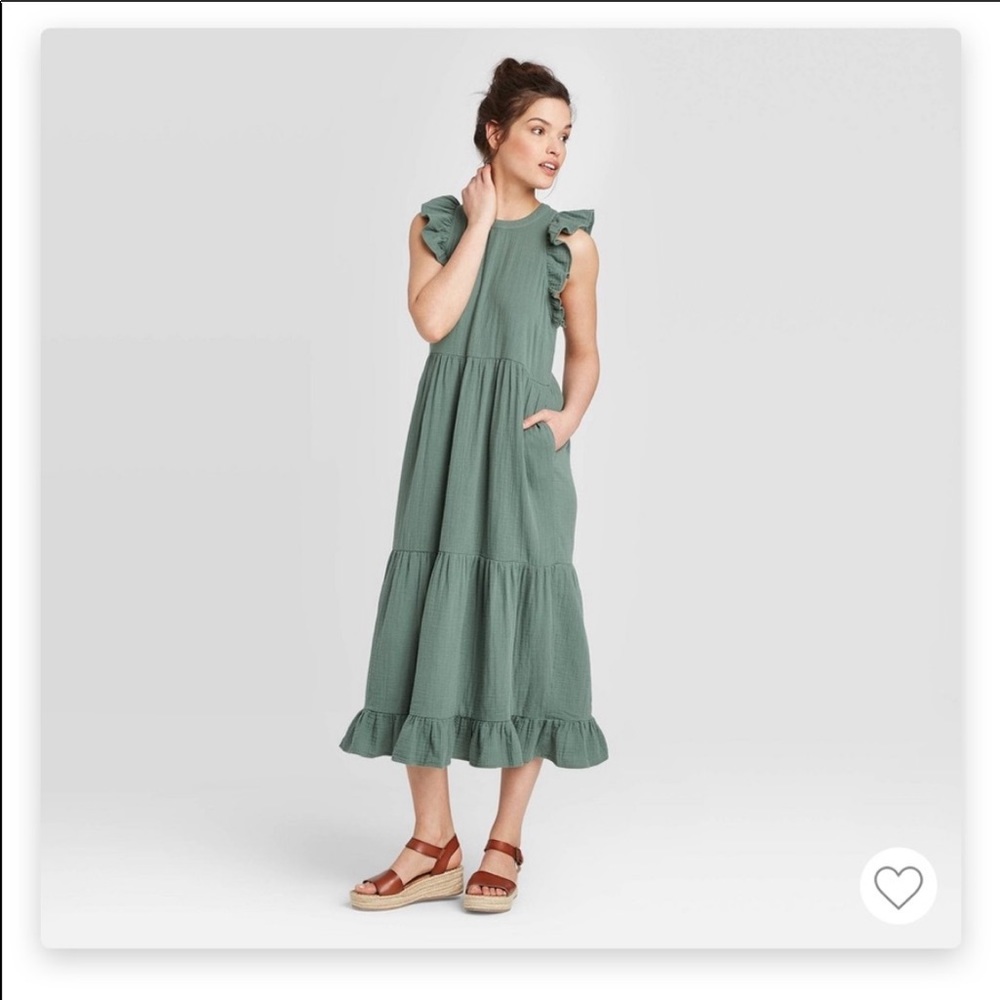 ISO Universal Thread Tiered Ruffle Dress